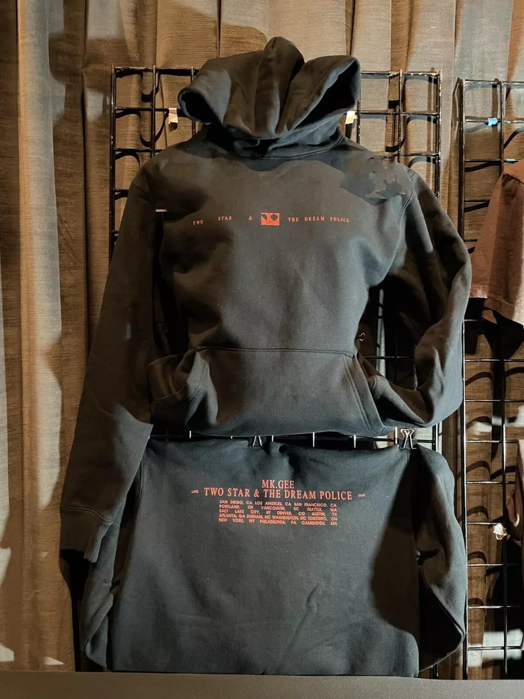 Double Size  MK.GEE Live Two Star & The Dream Police Tour 2024 hoodie US size