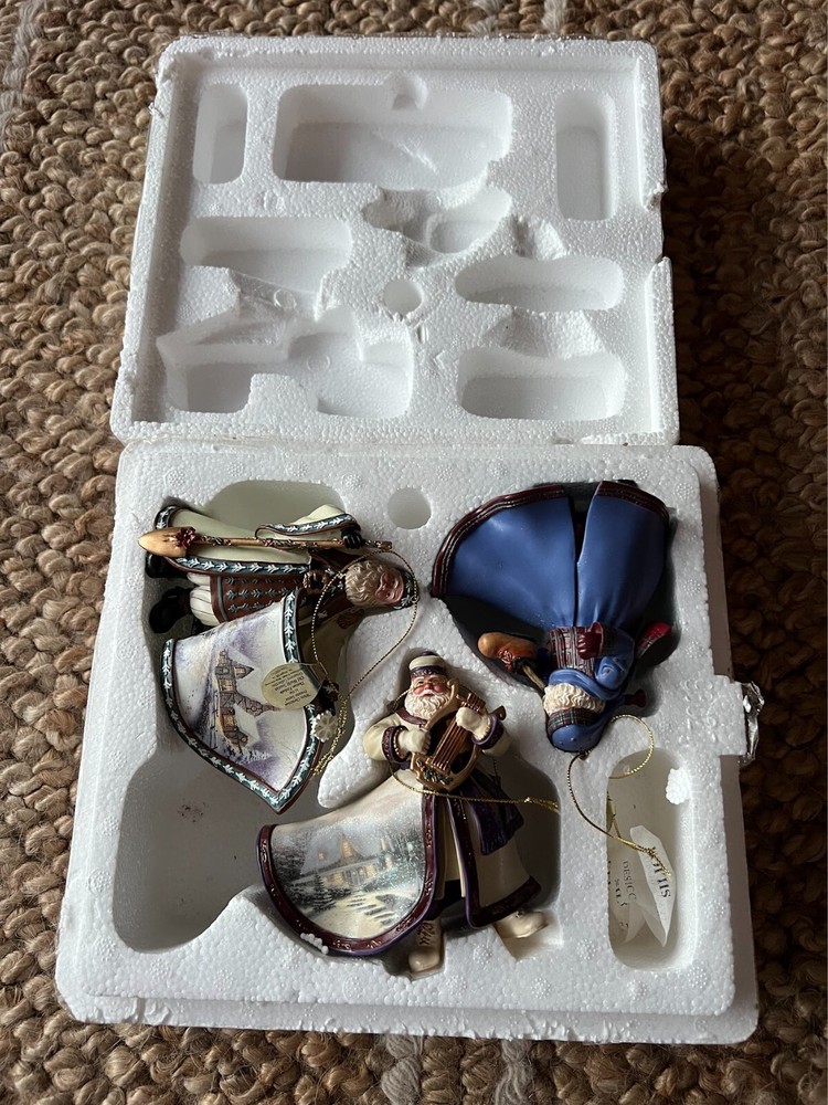 Set of 3 Ashton-Drake Thomas Kinkade Old World Santas Ornaments #6