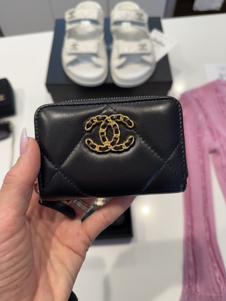 Chanel 23B Lambskin Card Holder Wallet Luxury Compact Design  