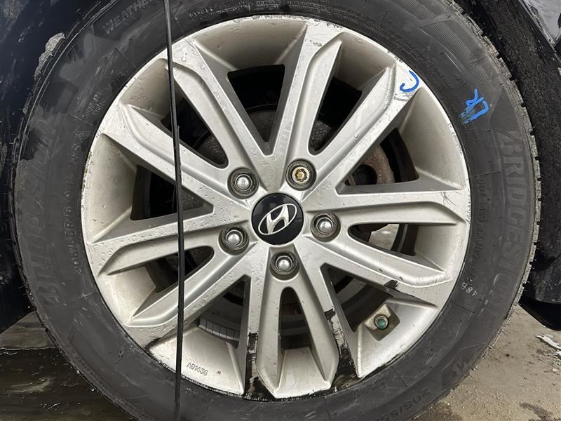 Wheel 16x6-1/2 Alloy Sedan 10 Spoke With Fits 14-16 ELANTRA 2611687