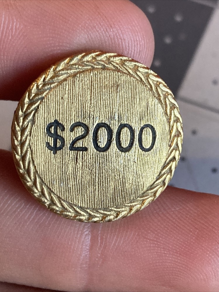 Vintage “2000$” Award Pin Very Rare Item!