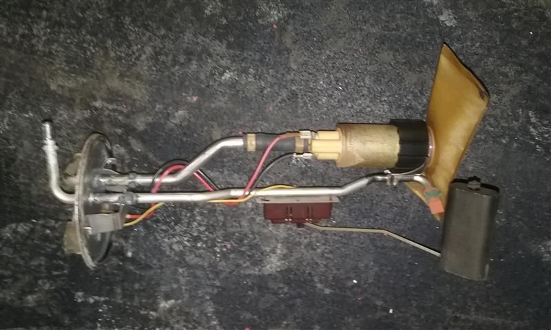 95-97 Ford Ranger Super Cab Gasoline Fuel Pump Assembly 1084700