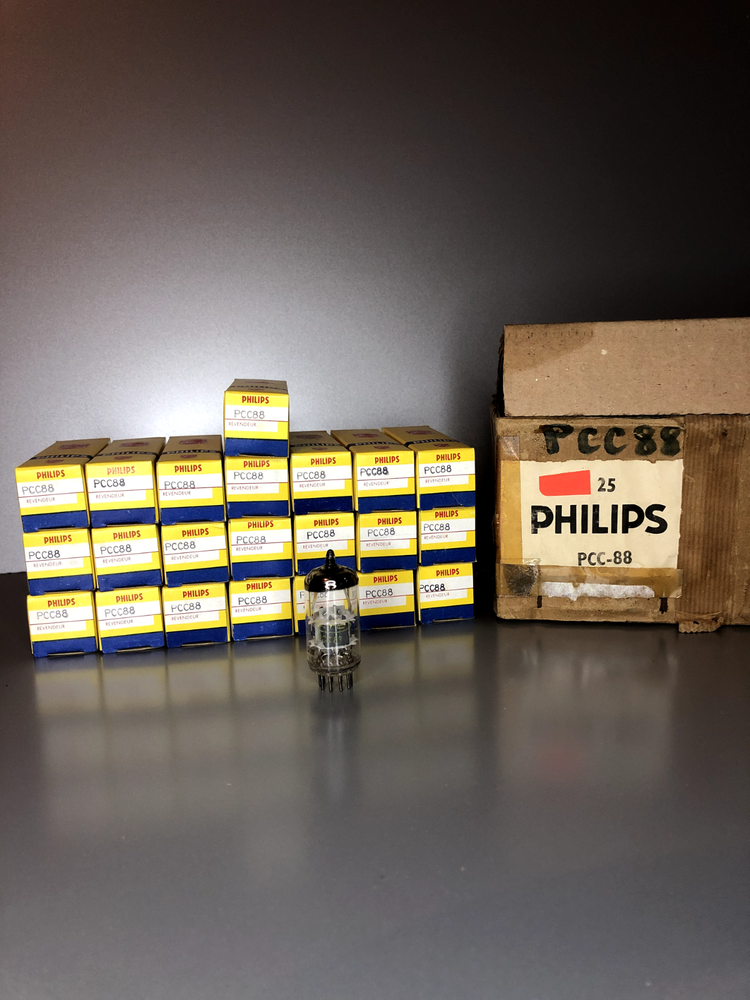 “Vintage NOS Philips PCC88 Vacuum Tubes -Rare 1969 Sealed Box- Made in Holland''