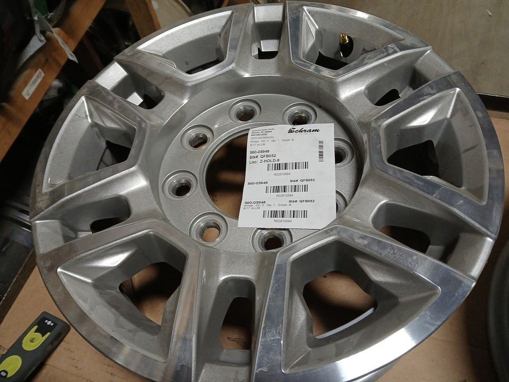 Aluminum 17x7.5 8x180mm Wheel 84742721 Fits 20-24 Sierra 2500 2970584