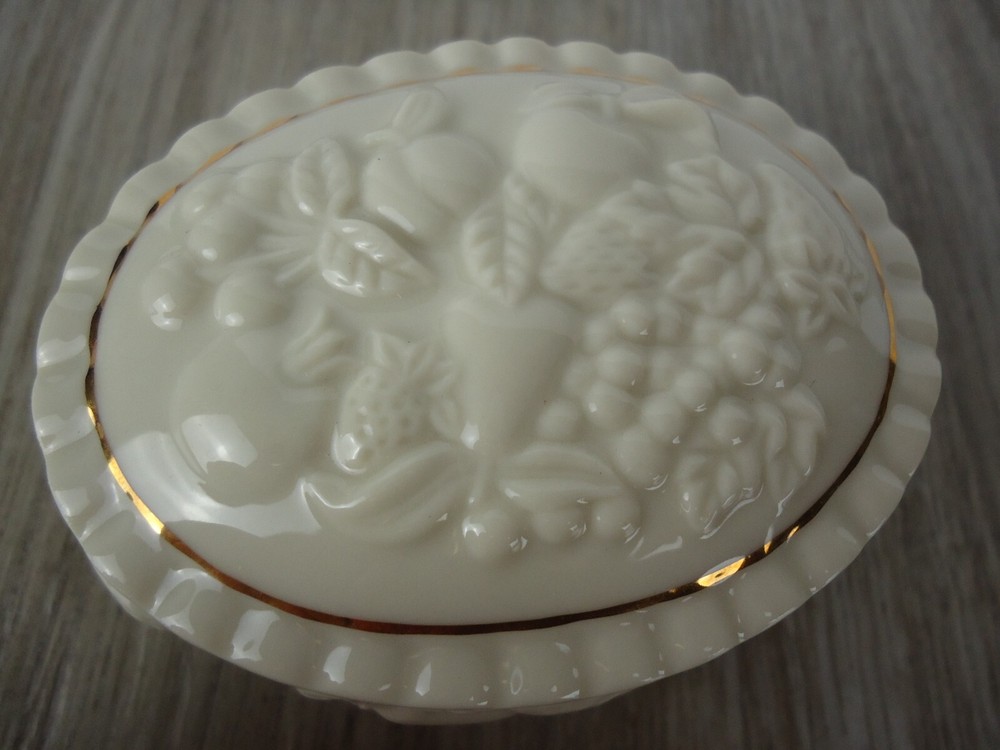 Lenox 1989 Spring Fruit Garden Orchard Trinket Box Ring Jewelry Stash Maximalist