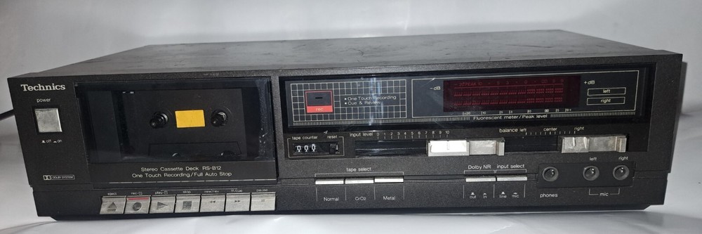 Technics Cassette Deck ( Model No. RS-B12 )