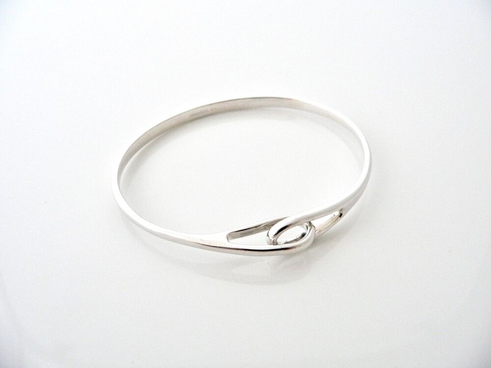 Tiffany & Co Silver Infinity Bangle Interlocking Bracelet Gift Love Statement