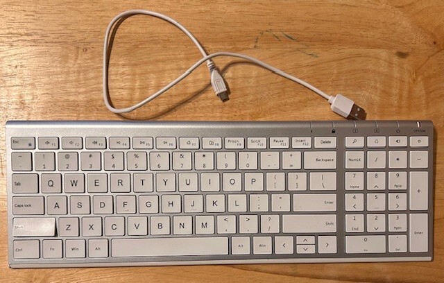 iClever Wireless Keyboard for Parts Only No Dongle or Mouse Included