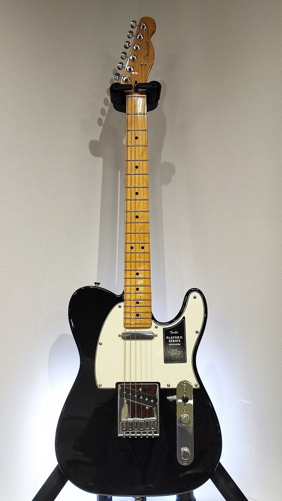 Fender Player II Telecaster Maple Fingerboard  Black