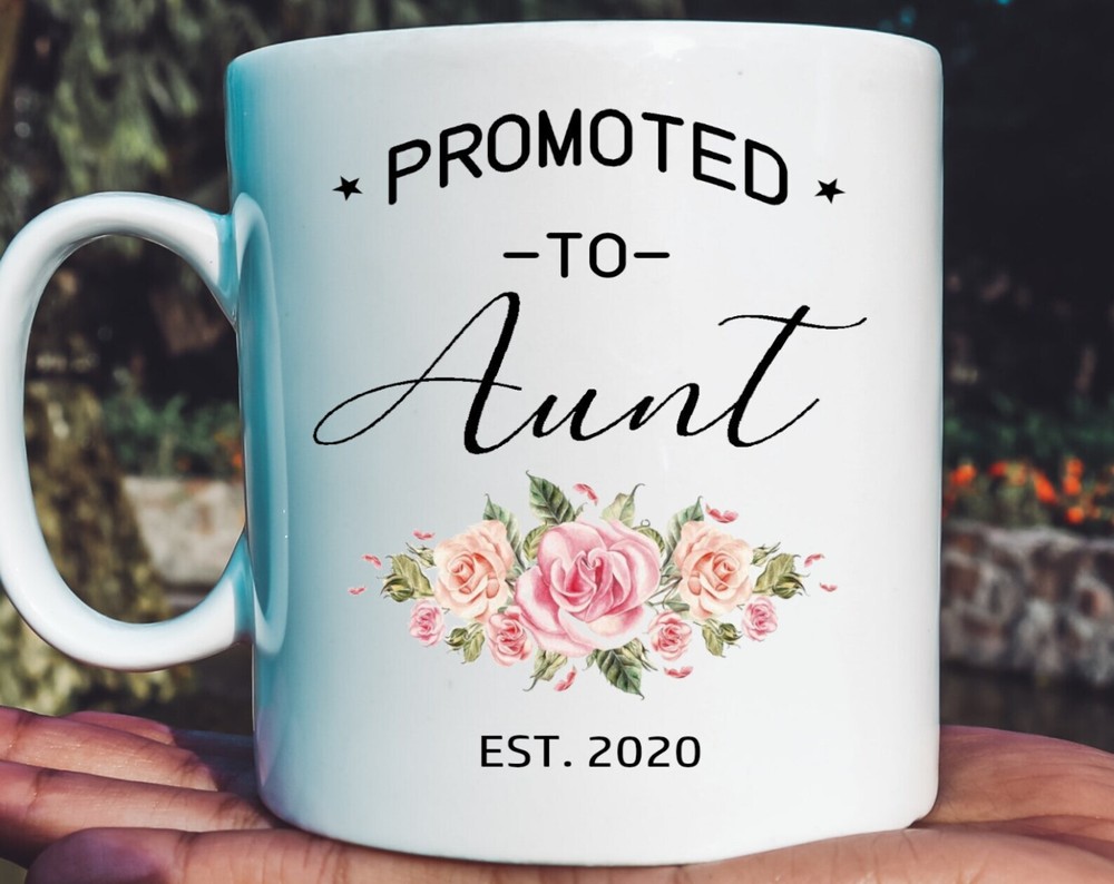 Promoted To Aunt Est 2020 Mug / New Aunt Gift / Pregnancy Reveal Mug / Baby