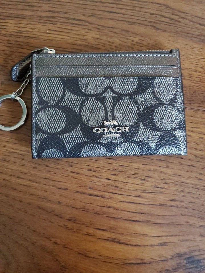 Coach Leather Card Holder with Key Ring in Silver & Black