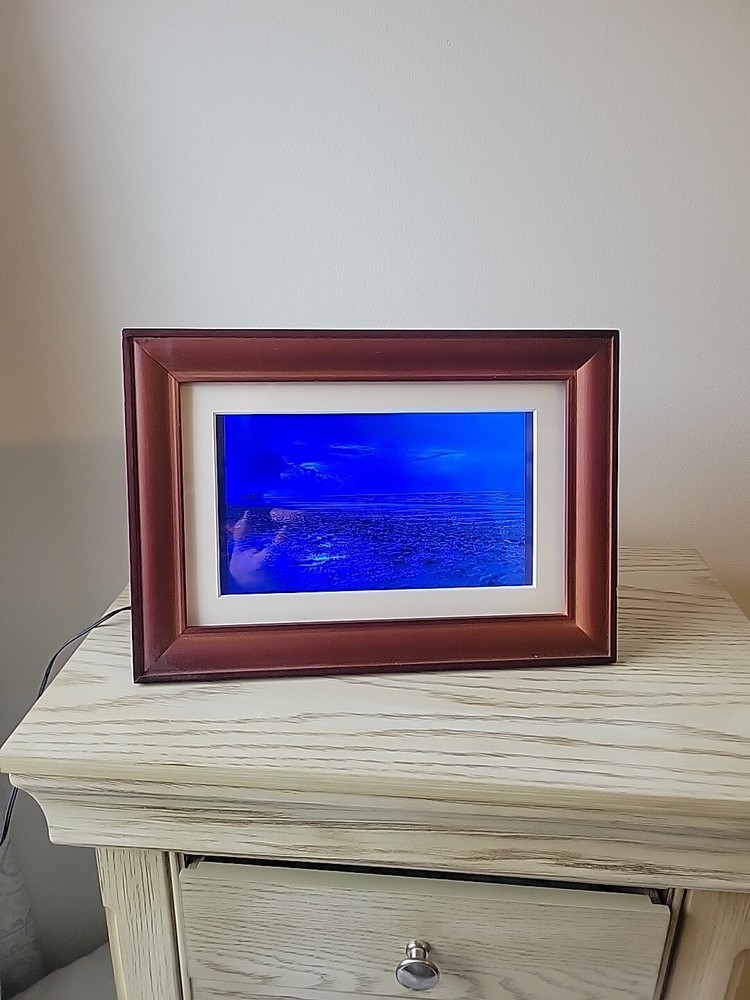 Polaroid Digital Wood Photo Frame With Stand And SD Card