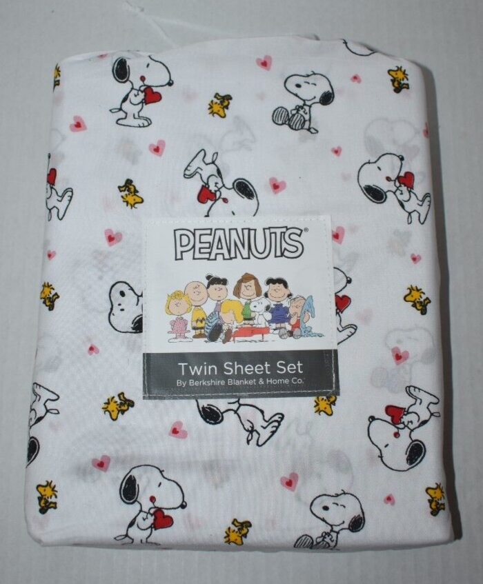 Snoopy Woodstock Valentine Hearts Twin Sheet Set