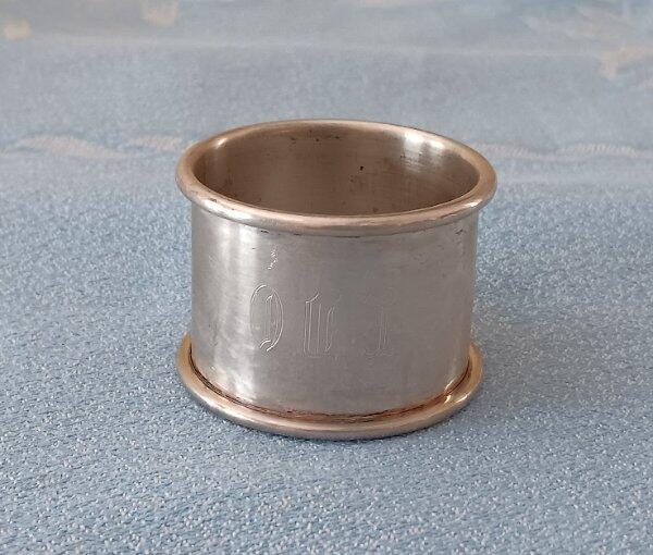 Vintage Towle Sterling Silver Craftsman Monogrammed Napkin Ring MSO 702