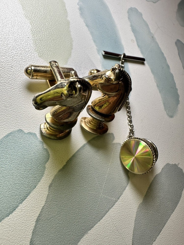 Vintage men’s accessories jewelry Hickok horse cuff links
