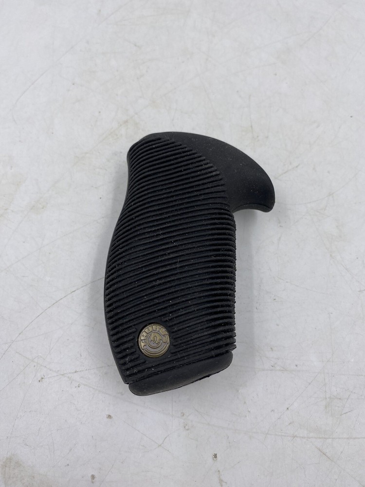 Taurus Black Rubber Ribbed Factory Grip