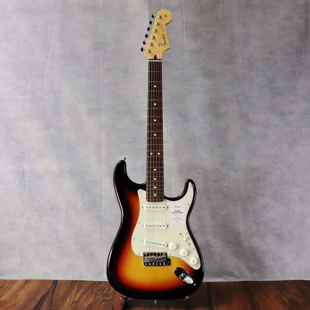 Fender MIJ Junior Collection Stratocaster Rosewood Fingerboard 3 Color Sunburs