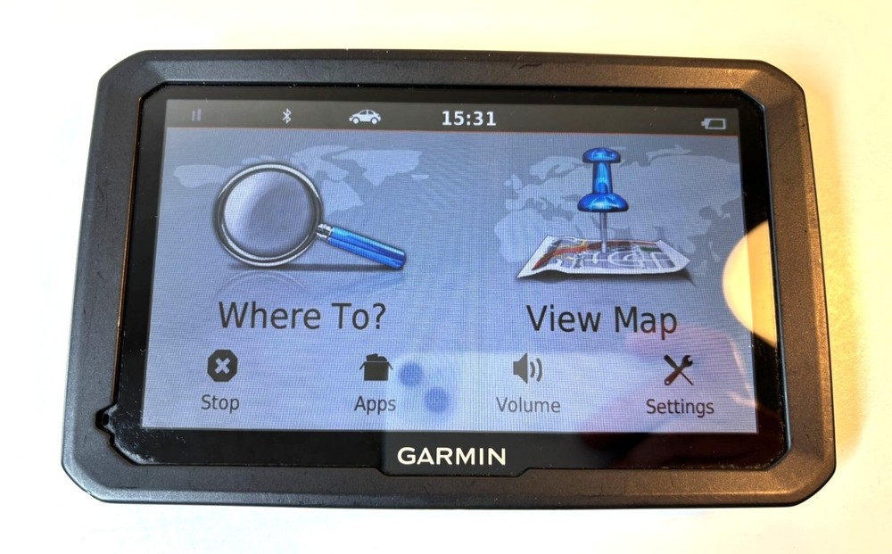 Garmin Dezl 770LM Truck GPS Navigator with 16GB PNY MicroSD Card