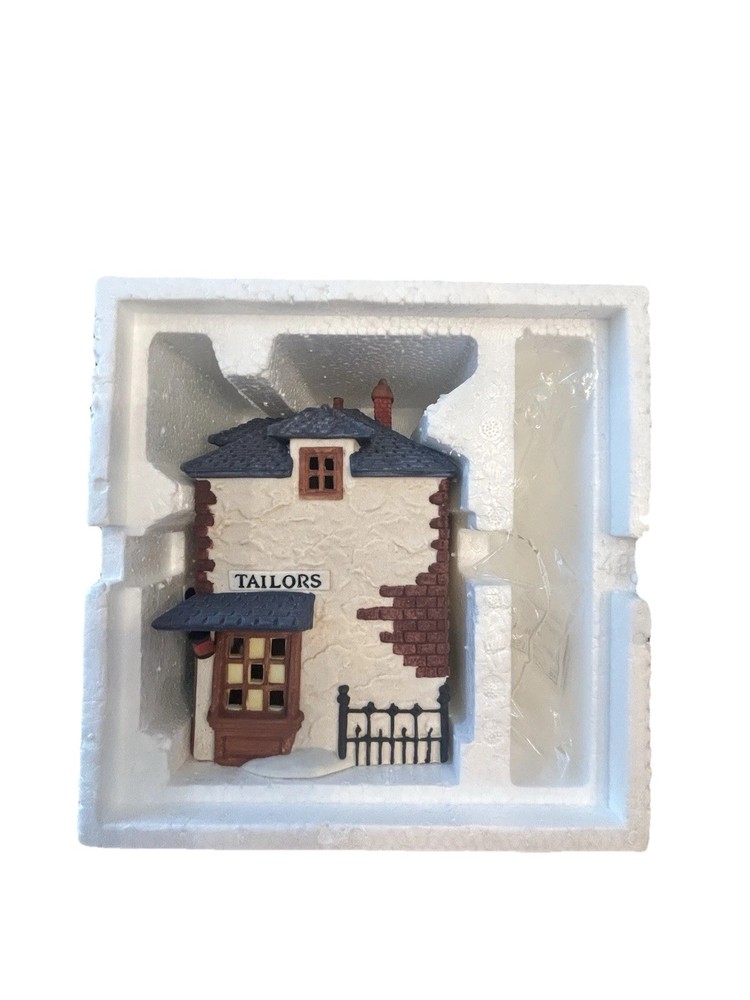 Dept 56 Dickens Village Walpole Tailors Merchant Shop 59269 with Box No Light