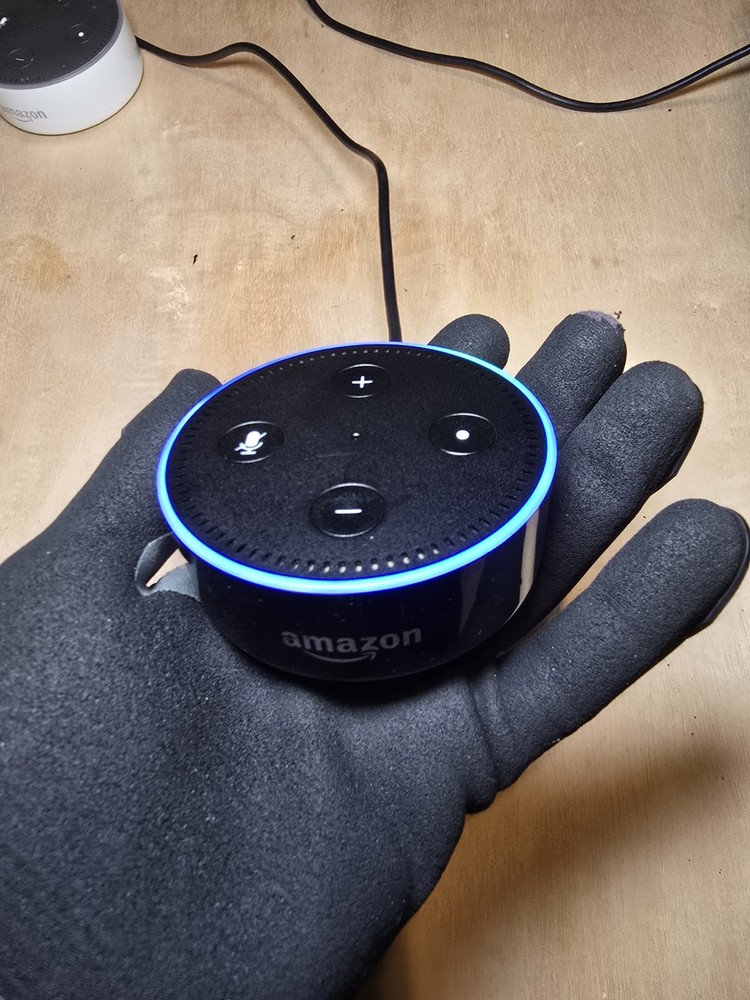 Echo Dot 2nd Gen Smart Speaker with Alexa - Black  