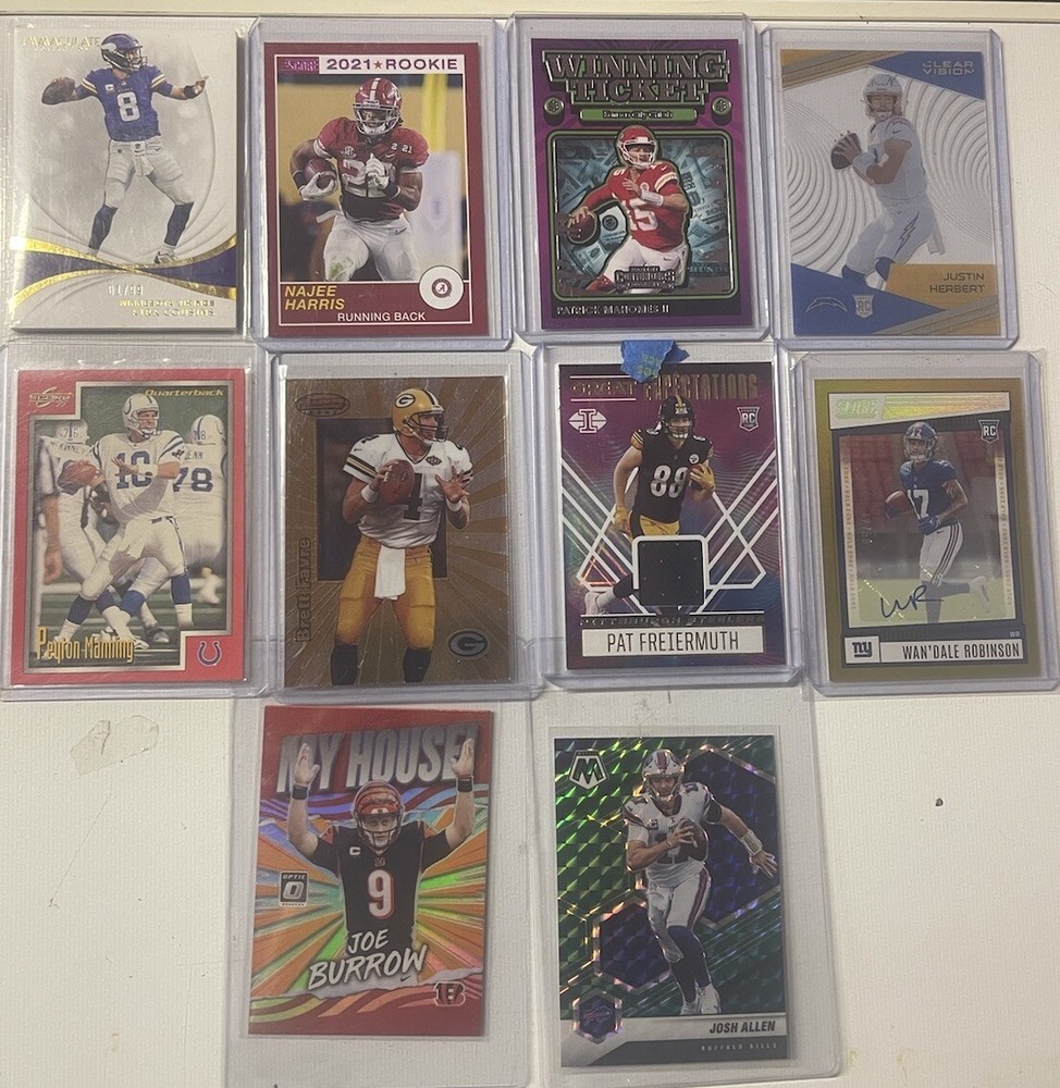 (10) NFL Football Card Lot - 1 Auto/2 #d - Cheap Lot With Autos + #’d Cards !!