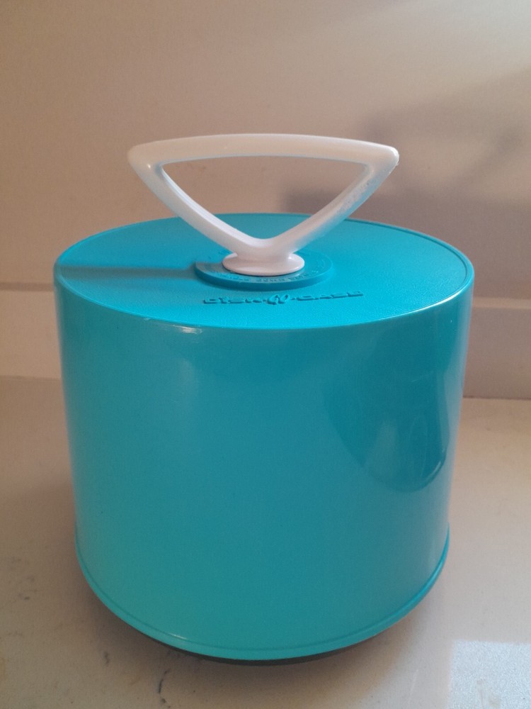 Vintage 1960s Disk Go Case Blue Plastic Supronics 45 RPM Carrying Case W/Records