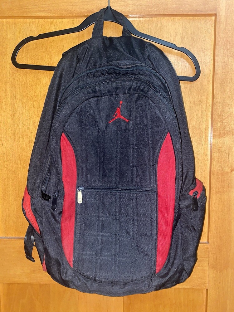 Nike Jordan Jumpman 23 Grid 2-strap school backpack black/gym red