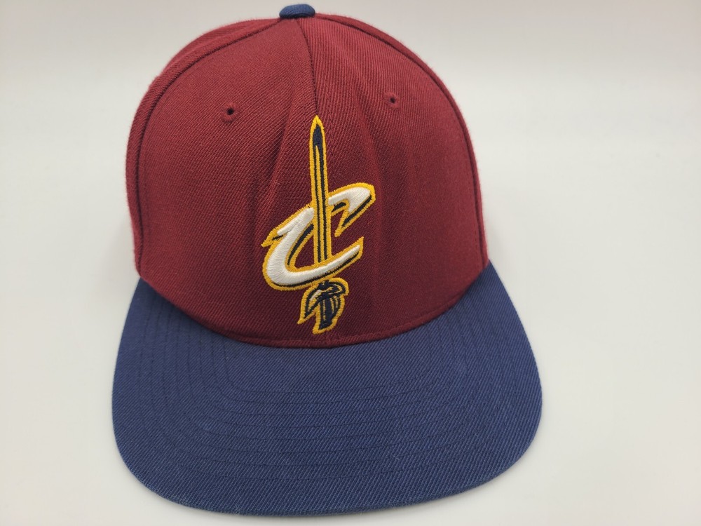 Cleveland Cavaliers Mitchell & Ness Snapback Hat Cap Men NBA Basketball Red Blue