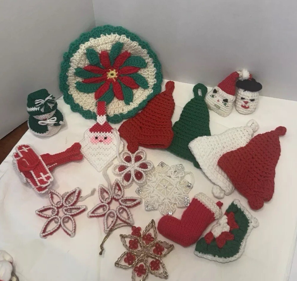 Vntg Christmas Lot Plastic Canvas,Crocheted,Knit Ornaments Plane,Cats, Santa,ETC