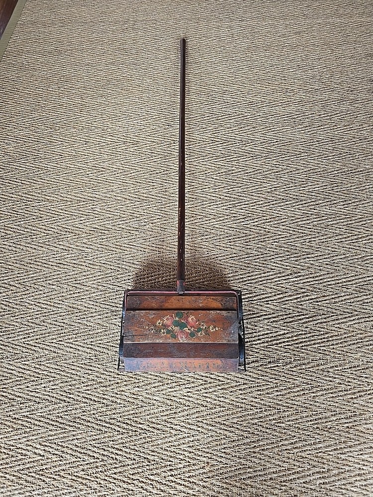 Antique 1940s Bissell Vacuum