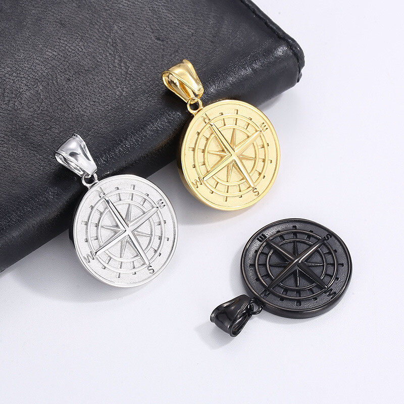 Stainless steel disc compass titanium steel necklace for men and women
