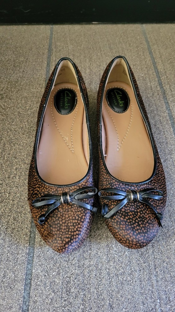 Women's Clarks Artisan Alitay Giana Leather Cow Fur Boots-image