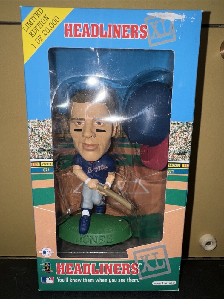 1998 Headliners XL Chipper Jones - Ltd. Ed. /20,000 Bobble head In Box