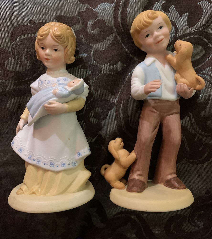 1981 AVON Vintage Best Friends A Mothers Love Porcelain Statues Collectors Lot