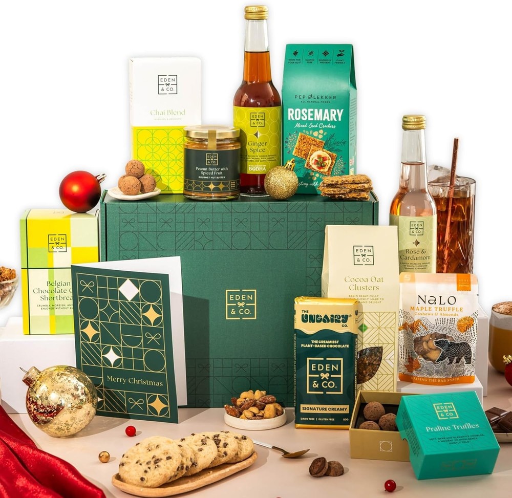 Merry Christmas Vegan Gift Hamper Basket, Luxury Gourmet Gifts for Women, Men