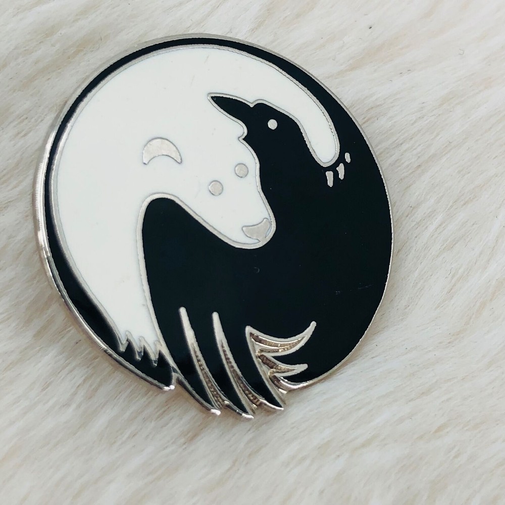 Custom Alaska Polar Bear Eagle Ying Yang Souvenir Enamel Lapel Pin