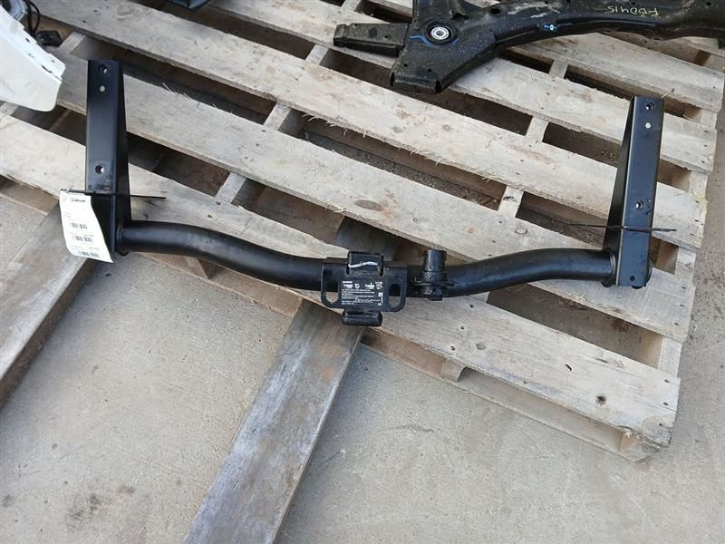 2024 Cadillac XT6 Rear Bumper Reinforcement Part 2876160