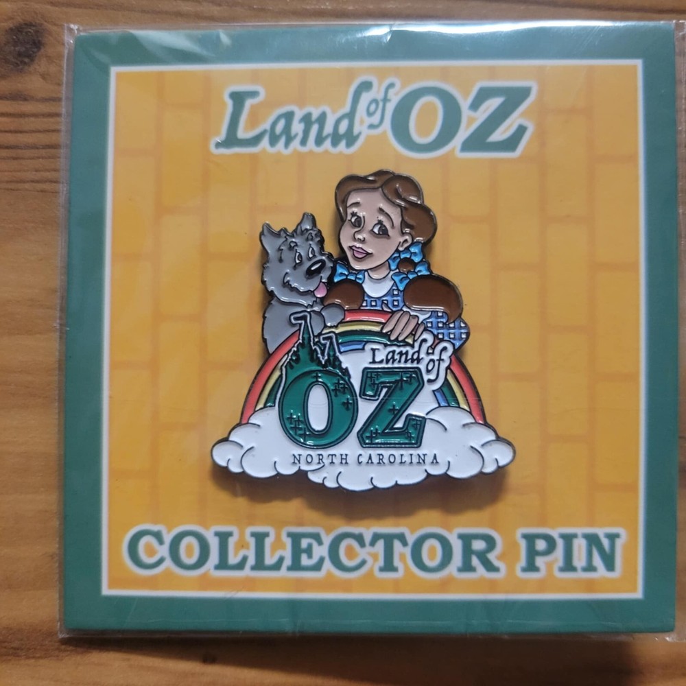 Land of OZ (North Carolina) Dorothy & Toto Collector Pin