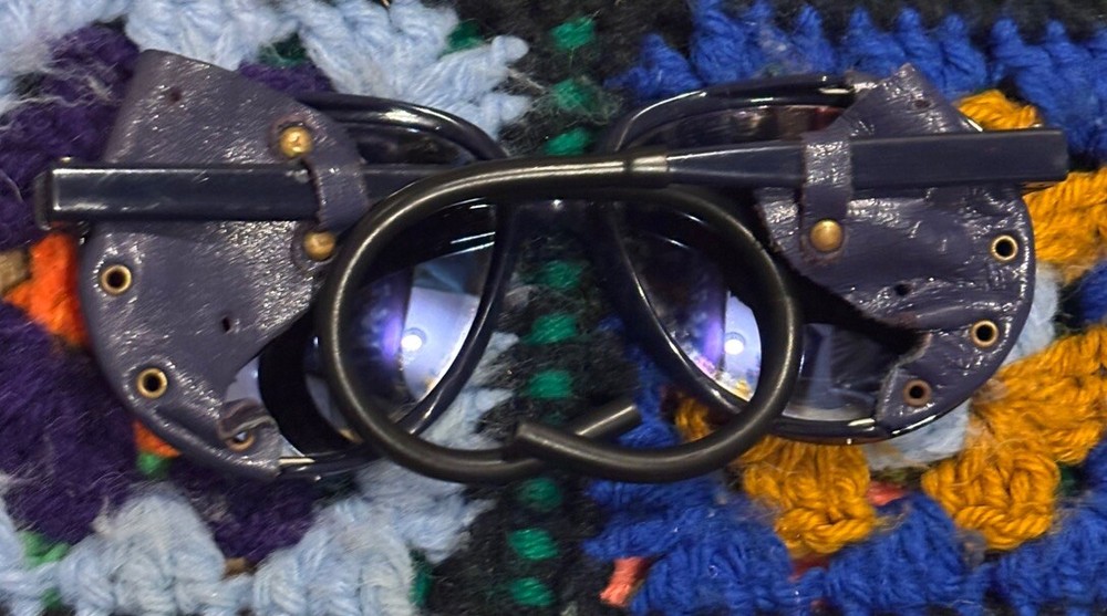 Vintage Aviator Sunglasses with Leather Side Blinders Purple Blue Nylon Frame Japan