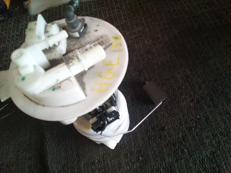 Fuel Pump Assembly Compatible with 2017-2020 Jeep Compass 1304479