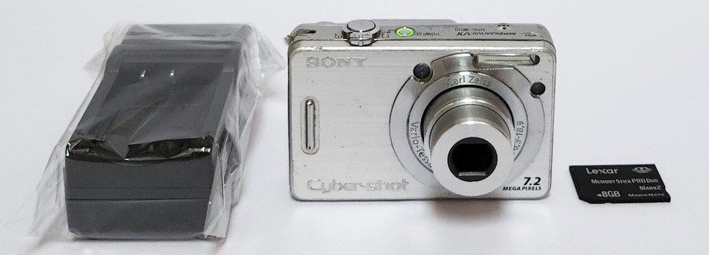 Sony Cyber-Shot DSC-W55 7.2MP Digital Camera in Silver with Battery & Charger Tested