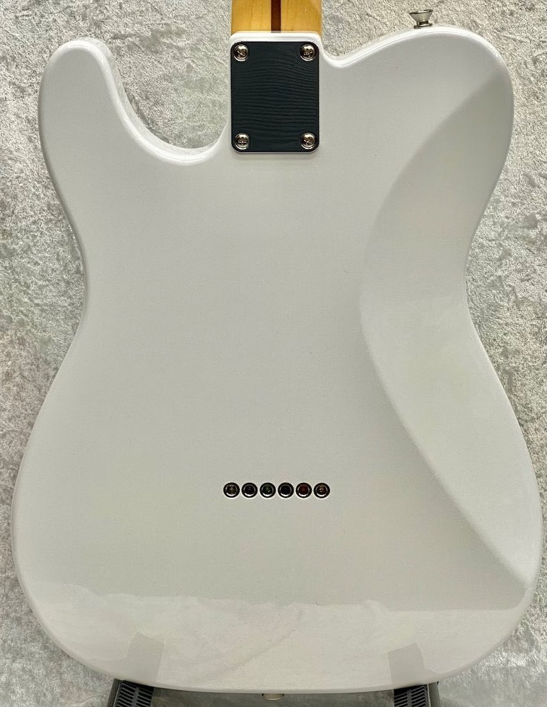 Fender Made In Japan Hybrid II Telecaster  Arctic White Rosewood  JD24027019