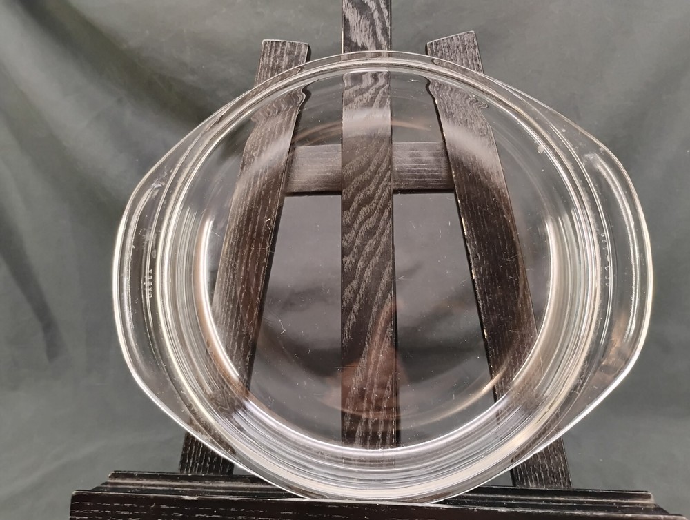 Pyrex Glass Pie Plate with Lid Clear Bakeware 9.5 Inch Dish