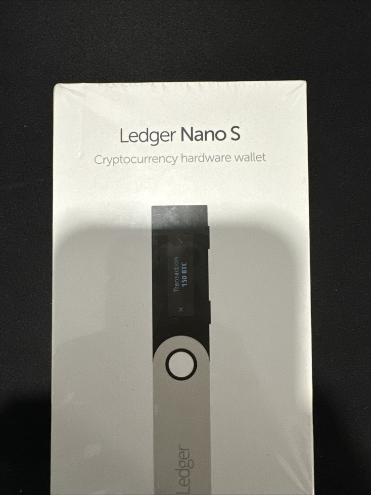 Ledger Nano S Cryptocurrency Bitcoin Hardware Wallet - Matte Black-image