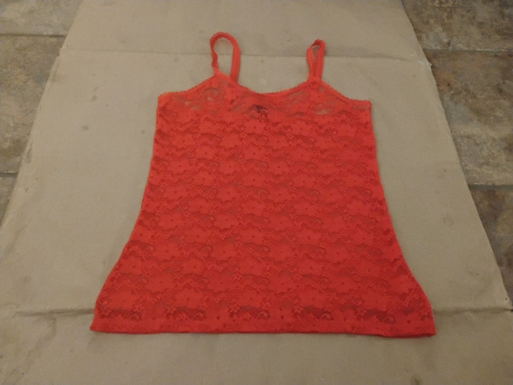 Women's Intimates Top Red Lace Smart and Sexy Brand Size Large.