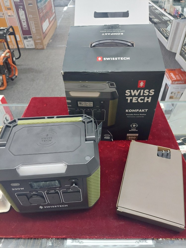 Swisstech Kompakt 33649 200W Portable Power Station