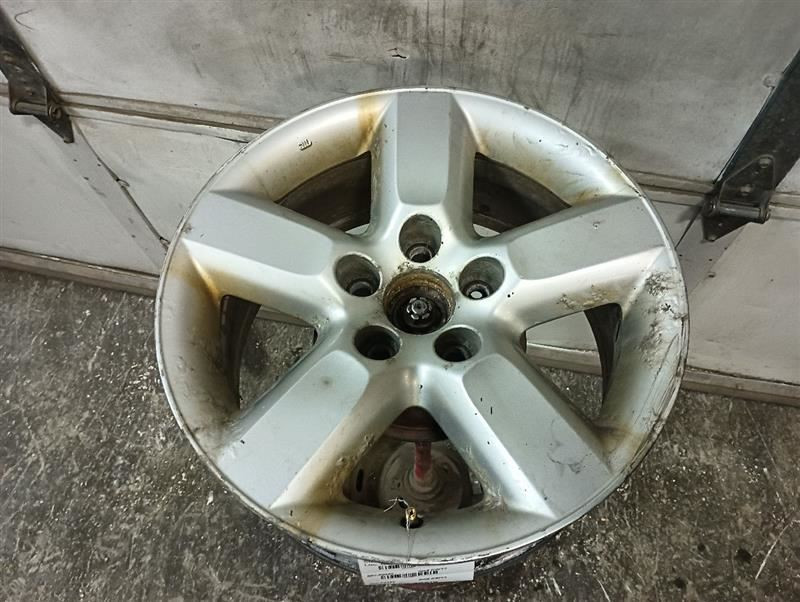 16 Inch Wheel Rim from 2004 Toyota RAV4 11113057