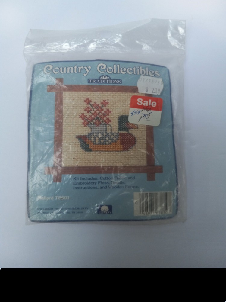 Cross Stitch Kit Mallerd Duck With Wooden Frame by Traditions New Old Stock