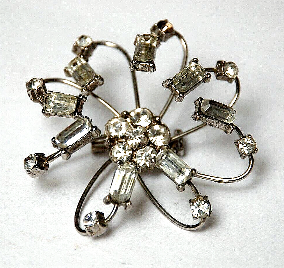 Vintage 1960s Octopus Rhinestone Brooch with Missing Stone