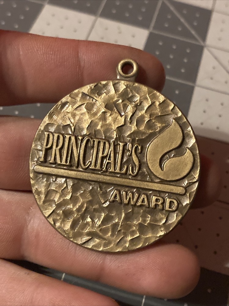 Vintage 1989 The Master Teacher Inc. Principal’s Award Pendant Rare Item